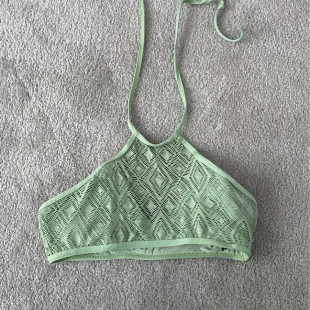 Bikini top
